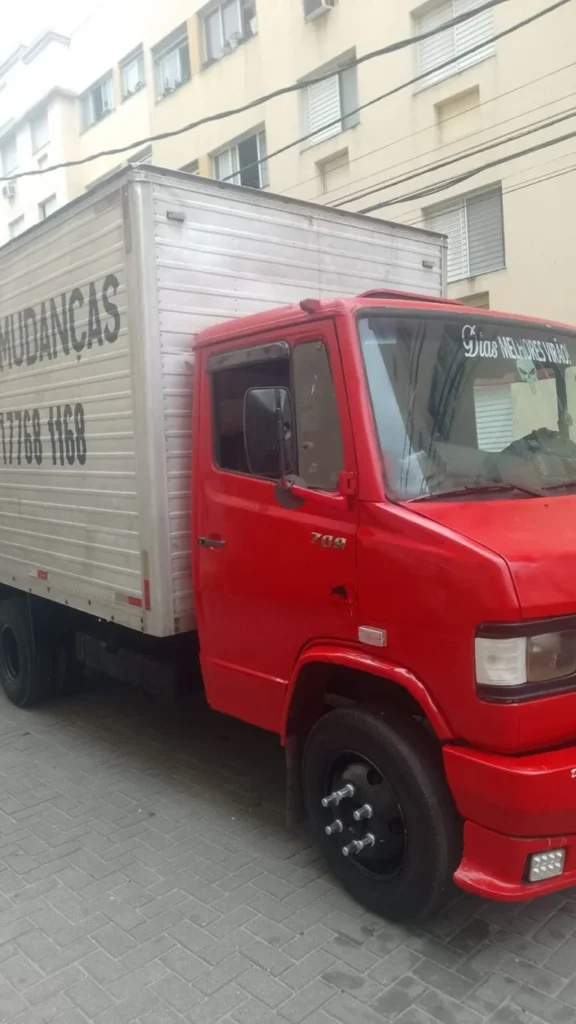 Serviços de transportes em Recreio dos Bandeirantes RJ